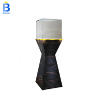 Vitrine de bijoux en or en bois de verre incurvé moderne haut de gamme vitrine de bijoux avec éclairage LED