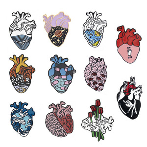 Emblema Presentes Anatômico Coração Esmalte Pinos Anatomia Médica Coração Broche para Doctor Nurse Lapel Pin - Product Image 2