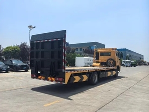 Camion de dépannage lourd Sinotruk HOWO 15 tonnes avec plateau et remorque pour le dépannage de véhicules lourds à vendre - Product Image 1