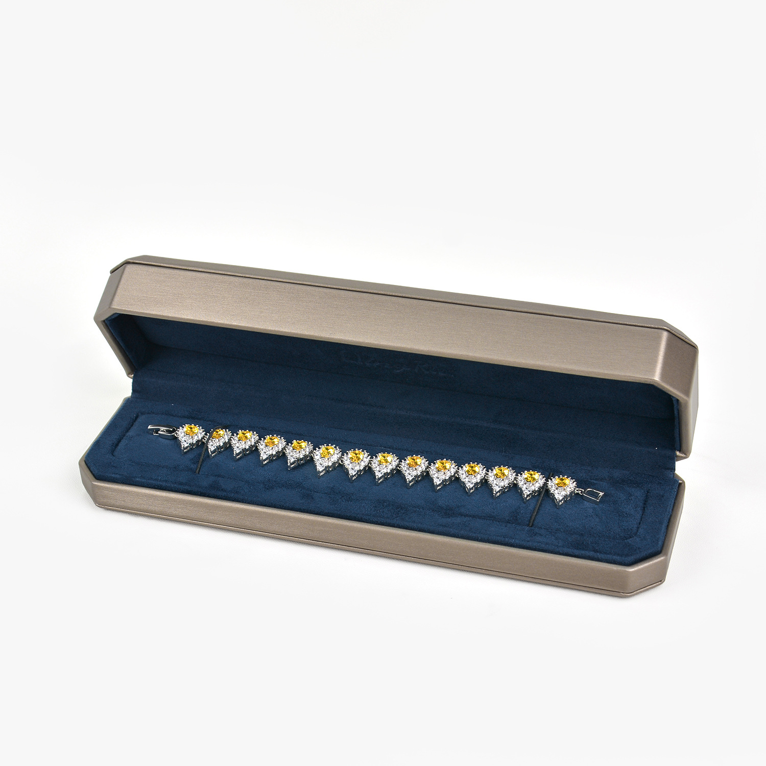 Boîte à bracelet longue sans lumière dorée
