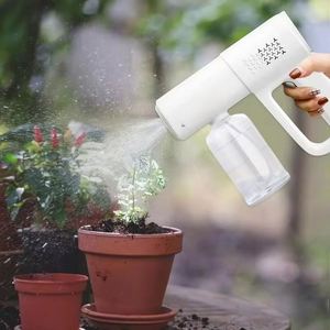 Vente en gros : Distributeur de désinfectant à l'alcool nano blanc écologique, rechargeable par USB, commande automatique à une touche pour usage domestique - Product Image 5
