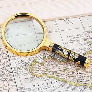 Loupe portative avec lentille en verre de 60 mm, grossissement 10X, poignée en bois de rose pour la lecture, pour étudiants, personnes âgées et enfants - Product Image 3