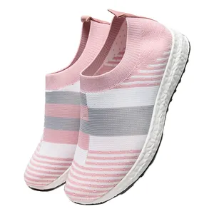 Colore misto e dimensioni spedizione liquidazione vendita scarpe vulcanizzate da donna calzino Sneakers donna estate Slip On scarpe basse scarpe da passeggio