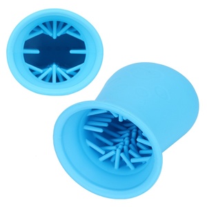 Tazza Portatile in Silicone Morbido per Pulire <span class=keywords><strong>le</strong></span> <span class=keywords><strong>Zampe</strong></span> dei Cani, Ideale per Pulizie Post-Escursione e Routine di Toelettatura Quotidiana - Product Image 5