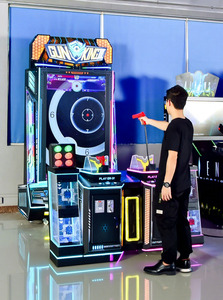 Máquina Arcade <span class=keywords><strong>de</strong></span> Doble Pistola para 2 Jugadores |   Juego <span class=keywords><strong>de</strong></span> disparos operado con monedas con pantalla HD |   Batalla Inmersiva para Centros <span class=keywords><strong>de</strong></span> <span class=keywords><strong>Juegos</strong></span> y Parques <span class=keywords><strong>de</strong></span> Atracciones - Product Image 2