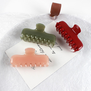 Bao <span class=keywords><strong>Aina</strong></span> New Women's Hair Claw Sweet Cute Jelly Red Acetato Shark Clip engrosado 4mm estilo europeo y americano - Product Image 3