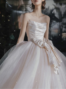 2024 elegante abito da <span class=keywords><strong>sposa</strong></span> in pizzo incrociato con perline a sirena per donne spose e damigelle taglie forti per feste balli - Product Image 3