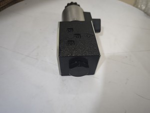 <span class=keywords><strong>ATOS</strong></span> ソレノイド方向制御弁 DHE-0631/2 DC 10 - Product Image 6