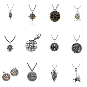 Colgante de brújula vikinga de acero inoxidable, campana de motero, hacha, estrella del norte, runas, escudo triangular, colgantes de collar, joyería - Product Image 2