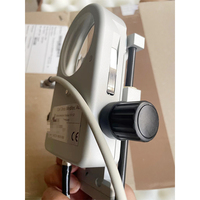 Accessoires pour microscopes ophtalmiques
