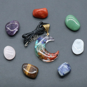 Collar con Colgante de Estrella y Luna de Resina <span class=keywords><strong>Orgonita</strong></span> con Grava de Cristal Natural de 7 Chakras, Set de Combinación de Piedras Pulidas - Product Image 5
