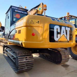 Excavatrice d'occasion CAT 320d2 à prix avantageux, excellentes performances, à vendre au Japon. Caterpillar, modèle très demandé CAT 320 320d 20 tonnes. - Product Image 2