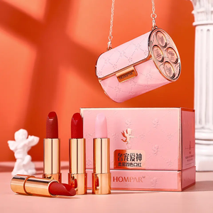 ลิปสติกแบบกระเป๋าหนัง 3/4 สี กล่องของขวัญ ลิปสติกเนื้อแมทท์ประกายเพชร ไม่ซีดจาง บำรุงริมฝีปาก ลิปบาล์ม กระเป๋าถือ ลิปสติก - Product Image 3