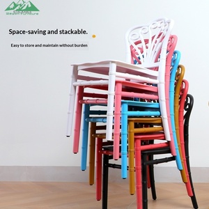 <span class=keywords><strong>Set</strong></span> di 4 <span class=keywords><strong>Sedie</strong></span> da <span class=keywords><strong>Giardino</strong></span> in Plastica Wayon Furniture, Multicolore Rosa Rosso Giallo Blu - Product Image 4