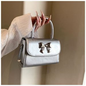 Bolsos de Playa para Mujer al por Mayor, Lindos Bolsos de Hombro con Lazo, Bolsos Cuadrados Impermeables, Bolsos de Mano Elegantes 2025, Mini Bolsos Escolares - Product Image 6