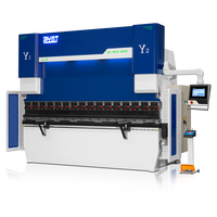 Presse plieuse CNC entièrement automatique synchronisée de 4000 mm de longueur de travail et 6000 kg pour écrans LCD de téléphones portables en aluminium