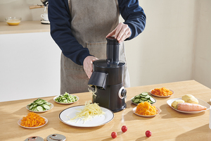 Robot culinaire électrique 8-en-1 : Hachoir à salade, râpe à fromage spirale, trancheuse alimentaire, <span class=keywords><strong>coupe</strong></span>-légumes rotatif - Product Image 3