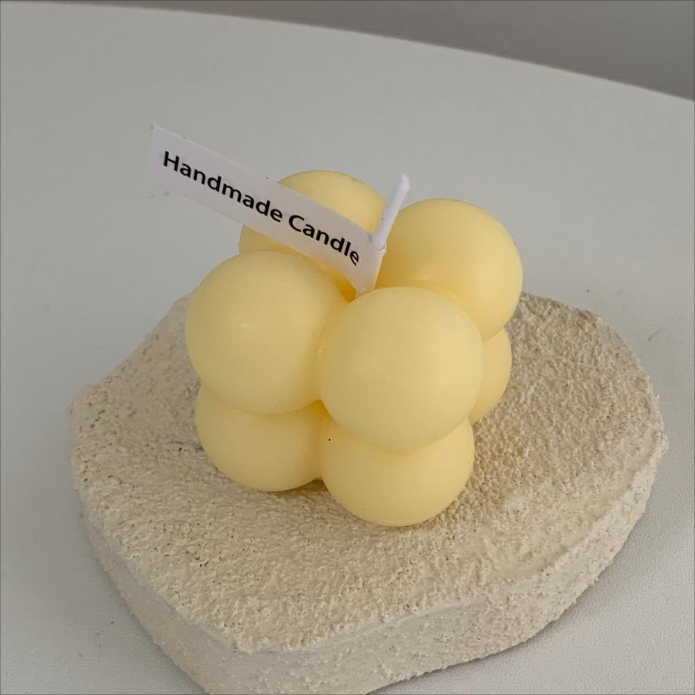 Yellow - English Pear Freesia