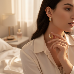 Set di gioielli in cristallo a due pezzi armonioso ed elegante coppia allettante per un Look alla moda - Product Image 3