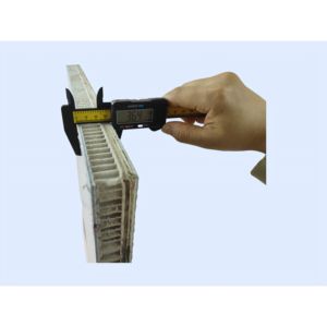 Panel Sándwich de Compuesto GRP Ligero y de Alta Resistencia con Núcleo de Panal de PP para Remolques de Carga Seca, Casas Móviles - Product Image 5