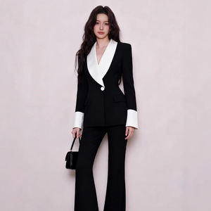 Elegante Completo da Donna con Blazer e <span class=keywords><strong>Pantaloni</strong></span> Bianco/Nero a Contrasto, Set Due Pezzi Femminile alla Moda con Bottone Singolo e Colletto a Risvolto, Vestibilità Slim - Product Image 5