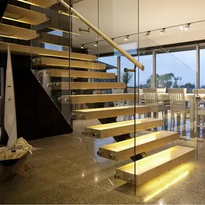 Marche d'intérieur en bois, style moderne, bordure en verre, LED, balustrade légère, escalier en bois