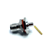 Connecteur femelle étanche TNC à souder pour câble semi-flexible RG402 .141