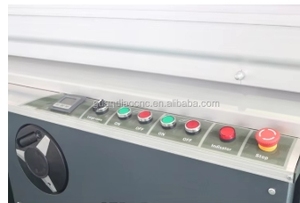 Полуавтоматический форматно-раскроечный станок Altendorf 2800 (3000 мм) для деревообработки с электрическими функциями - Product Image 6