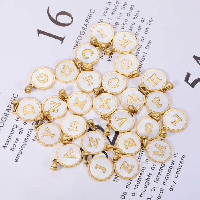 26 English A-Z Letter Alphabet Charms Lady Women Jewelry Stainless Steel Tiny 18k Gold Plated Initial Shell Pendant for necklace