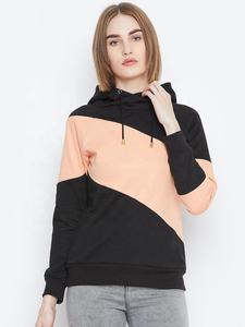Sudadera con capucha bloqueada para mujer, de Color negro y melocotón, temporada Invierno - Product Image 5