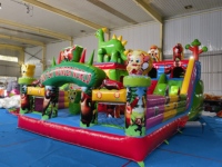 Castillo Inflable de Gran Capacidad con Dibujos Animados, Múltiples Toboganes, Pared de Escalada, Potente Soplador, Material de PVC, Fácil de Instalar para Niños