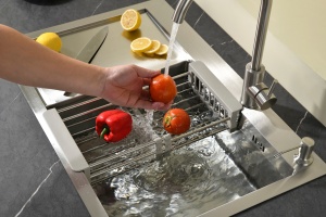 Évier de cuisine à cuve unique en acier inoxydable brossé satiné fait main avec plateau - Product Image 6