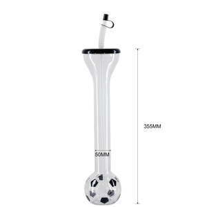 Bóng đá thiết kế 16oz/20oz 2026 chai nước ép nhựa biểu tượng tùy chỉnh Đảng slushi chai với nắp và rơm - Product Image 5