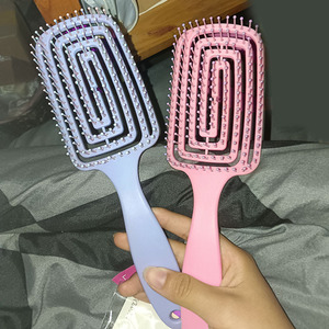 Large Curved Massage Comb Hollowed Out Arc Shape Wide Tooth Plastic Hairbrush For Volumizing High Crown Styling - Product Image 1