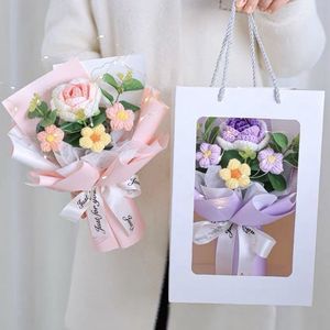 Bouquet di Rose Lavorato a Maglia, Fiori Artificiali, Regalo Floreale per Laurea, Scatola di Fiori Intrecciata a Mano per la Festa degli Insegnanti e la Festa <span class=keywords><strong>della</strong></span> <span class=keywords><strong>Donna</strong></span> - Product Image 5