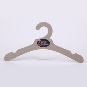 Perchas de Cartón Reciclado Ecológicas para Ropa y Zapatos, con Diseño de Logotipo Personalizado y Múltiples Formas, para Tiendas Minoristas - Product Image 3