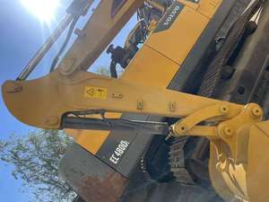 รถขุดขนาดเล็ก Caterpillar 305SR Cat305 มือสอง ราคาถูก คุณภาพดี เครื่องยนต์ใช้งานได้ 5 ตัน ผ่านการทดสอบและตรวจสอบแล้ว มีสินค้าพร้อมขาย - Product Image 3