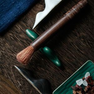 Porte-stylo en céramique rétro Shangyan, forme de montagne verte, cuit à haute température 1300°C, accessoire pour cérémonie du thé - Product Image 3