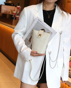 OEM ODM New Arrival Fashion Luxury Genuine <b>Leather</b> Handbags Women Mobile Cell Phone Purse <b>Small</b> <b>Crossbody</b> Messenger <b>Bags</b> - Product Image 3