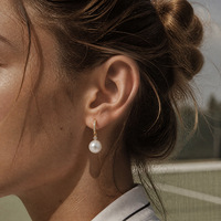 Pendientes Huggie de Perlas y Circonitas, Acero Inoxidable, Chapado en Oro de 18K, Resistentes al Agua, Joyería de Moda para Mujer, Venta al por Mayor