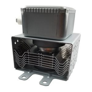Magnétron Toshiba 2M303J refroidi par air avec plaque de base longue pour équipement micro-ondes - Product Image 1