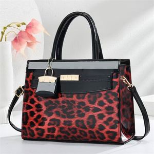 Hot Selling Leopard Handbags Women <b>Shoulder</b> <b>Sling</b> Bags Waterproof PU Totes - Product Image 3