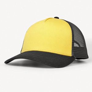 Casquette de baseball trucker en daim à 5 panneaux pour homme, personnalisable avec votre propre logo et patch brodé en maille - Product Image 4