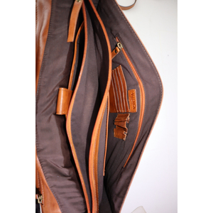 Nouveauté : Sac messager pour femme en cuir véritable, grande capacité, cuir de vachette pleine fleur, logo personnalisé, vente en gros - Product Image 3