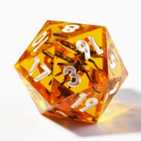 LuxeRoll 7Pcs Amber Mosquito Inlaid Resin DND Dice Set Polyhedral Dice Angka Putih untuk Koleksi Permainan Papan TRPG Dadu DND