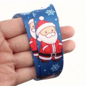 Ensemble de cordons de cou personnalisés pour Noël avec motifs Père Noël et flocons de neige, sangles détachables pour clés, cartes d'identité, cartes de crédit et breloques de téléphone - Product Image 2