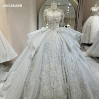 Robe de mariée de luxe DW0036, style princesse, grande taille, moderne et élégante, avec dentelle, sequins et perles, coupe princesse, pour chapelle