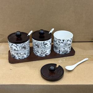 <span class=keywords><strong>Set</strong></span> di Barattoli per Condimenti in Ceramica Vintage con Motivi Floreali e Foglie, con Vassoio in Legno di Bambù, Contenitori per Spezie per Casa e Ristorante - Product Image 3
