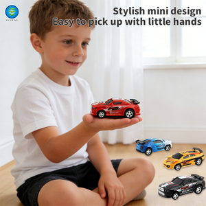 Nouveauté : Mini Voiture RC 6 Couleurs Assorties, Télécommandée 2.4G avec Lumières, Jouet Portable pour Enfants - Product Image 6