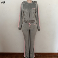 Ensemble deux pièces en velours Y2K pour femme, avec logo personnalisé, haut court zippé à volants et pantalon large taille haute, survêtement décontracté et sportif
